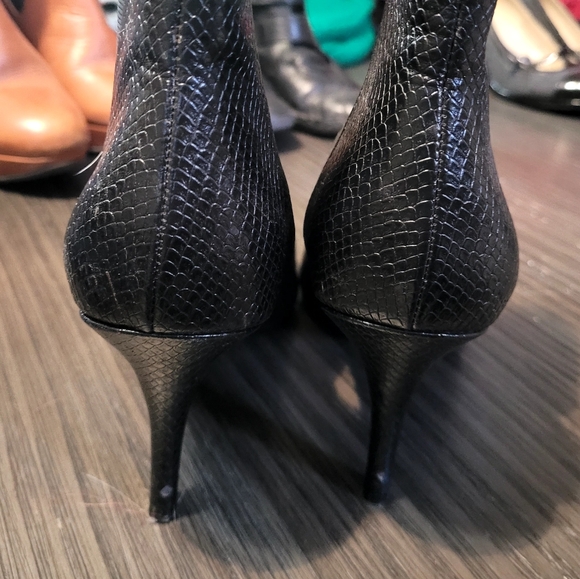 Ladies Leather bootie - Picture 5 of 6